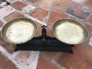 Balanza báscula Romana decoración rural