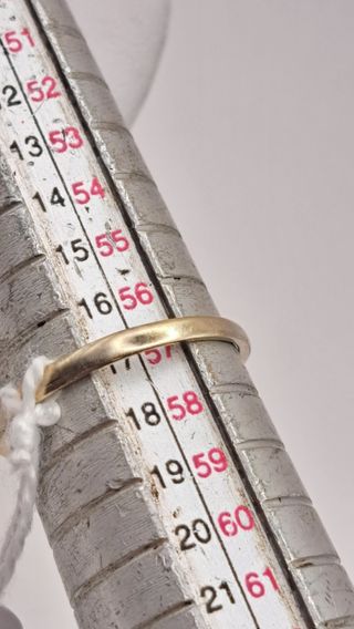 Anillo Oro Blanco 18K  Solitario con Diamante 