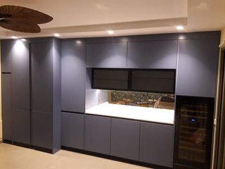 MONTADOR INSTALADOR MUEBLES COCINA