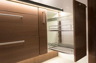 MONTADOR INSTALADOR MUEBLES COCINA