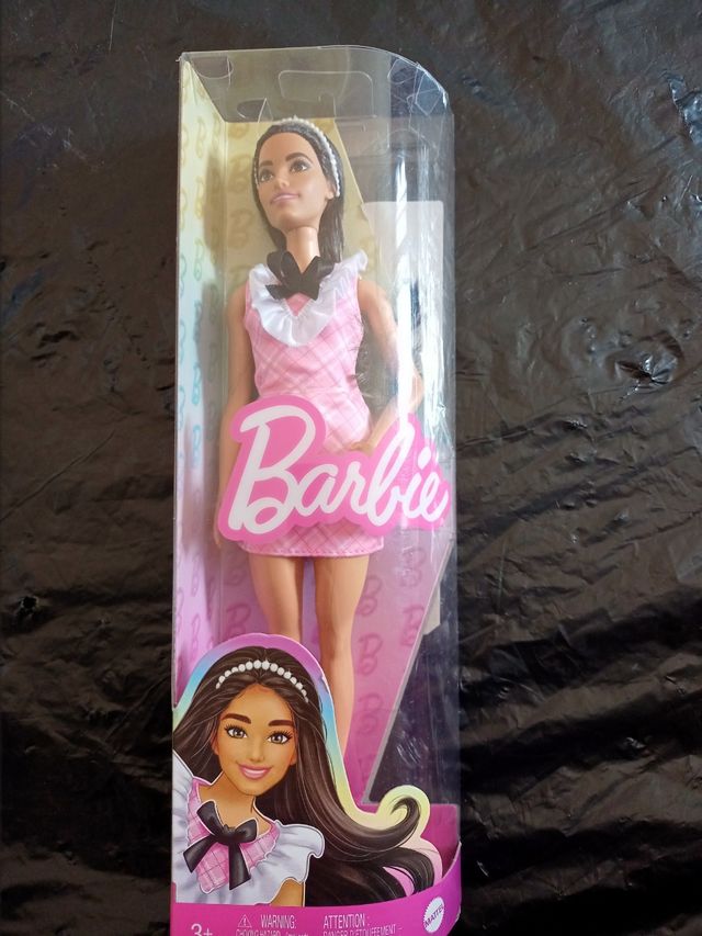 BARBIE FASHIONISTA