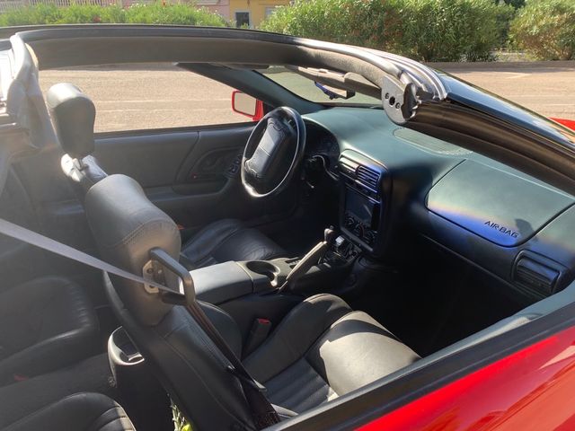 Chevrolet Camaro Coupe 2000