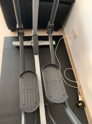 maquina eliptica premium. Life fitness x1