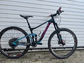 Mtb XC carbono chica en perfecto estado talla S