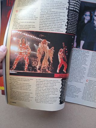 Revista Kerrang num 16