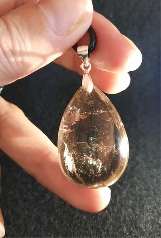 Colgante de Cuarzo Ahumado con Arcoiris