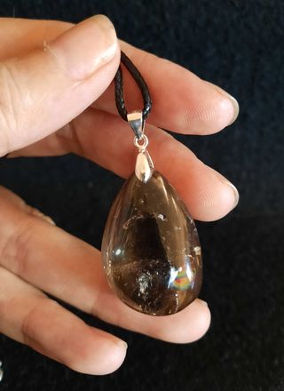 Colgante de Cuarzo Ahumado con Arcoiris