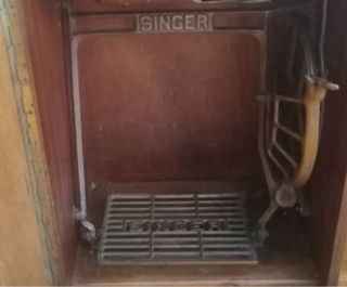 Maquina de coser antigua