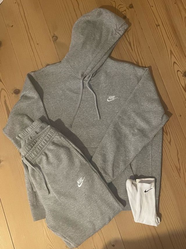 chandal nike gris completo