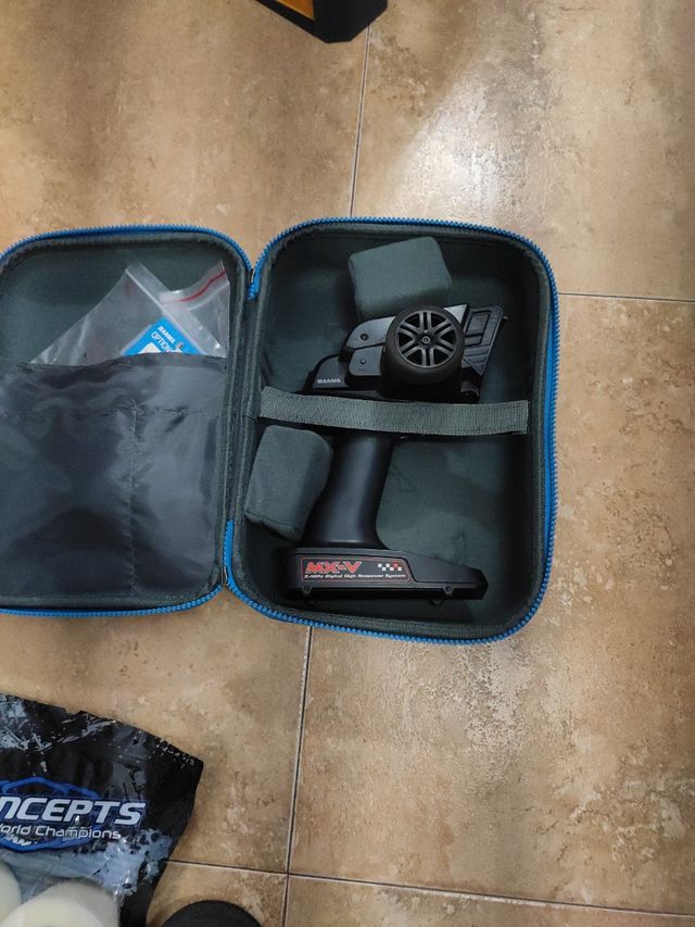 Equipo radiocontrol 1/10 4wd eco