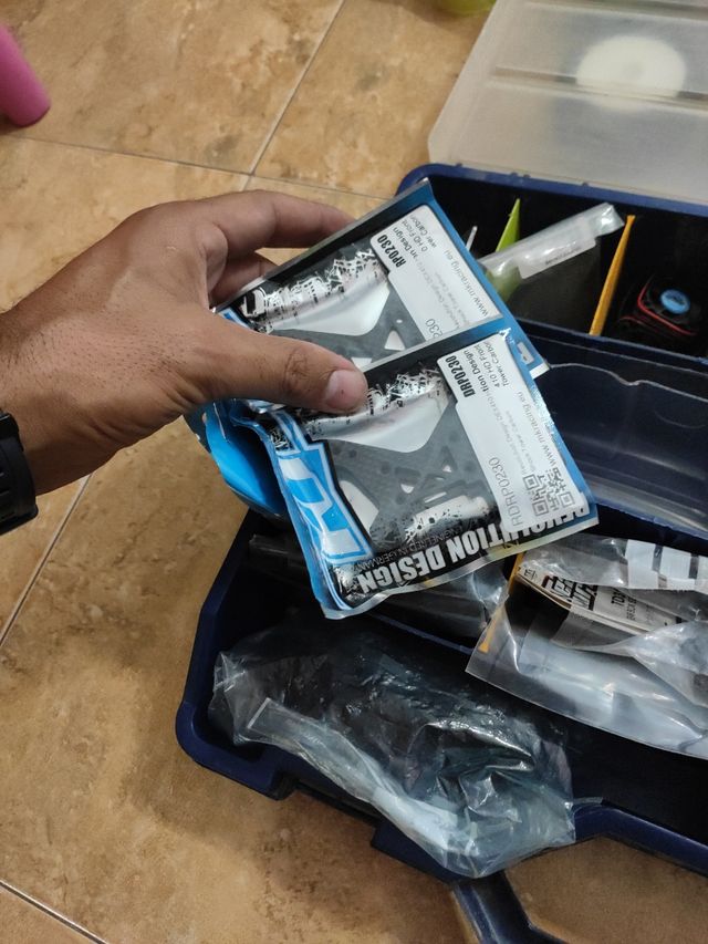 Equipo radiocontrol 1/10 4wd eco