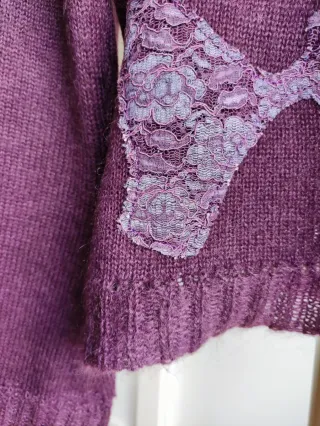 Jersey cuello alto color morado