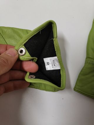 Guantes de mujer de cuero verdes