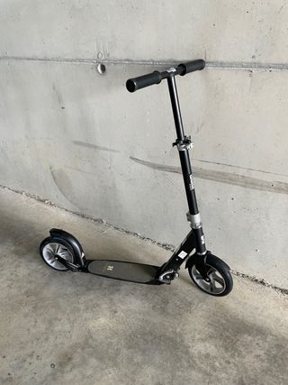 Patinete WORK SCOOTER negro