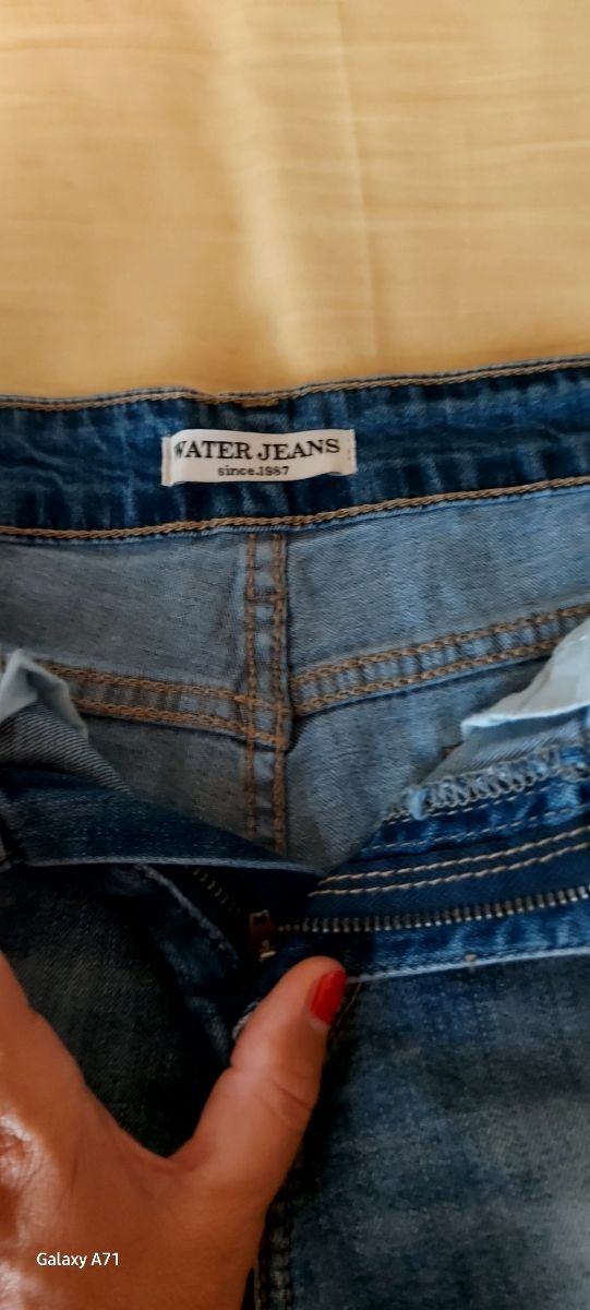 Pantaloncini jeans