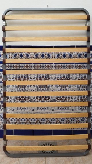 SOMIER DE LÁMINAS DE MADERA 1'05CM