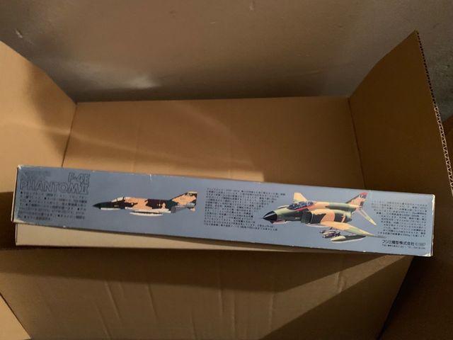 Maqueta avión de combate F-4E Phantom II 1:48