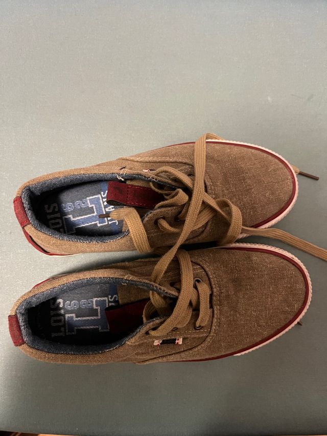 Zapatillas de niño marca Lois Talla 33