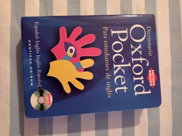 diccionario , inglés ,español , con cd