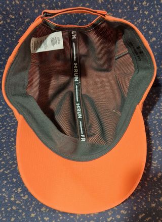 Gorra Deportivas Under Armour Launch Run Cap 2025.