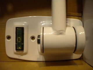 PORTA TV DA PARETE 2 SNODI LCD/LED 17”-37”