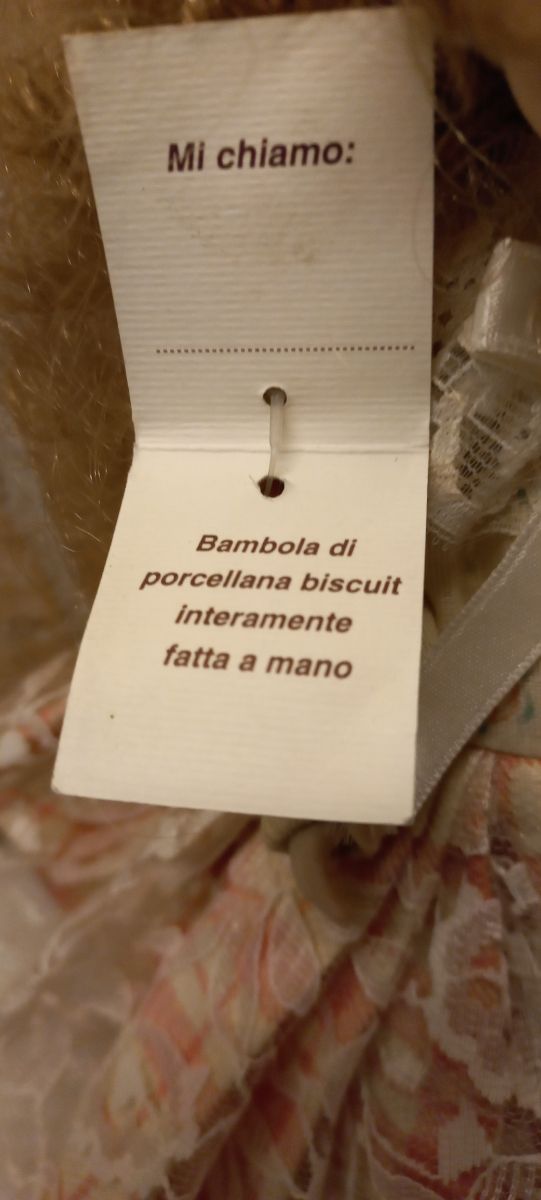 bambola in ceramica