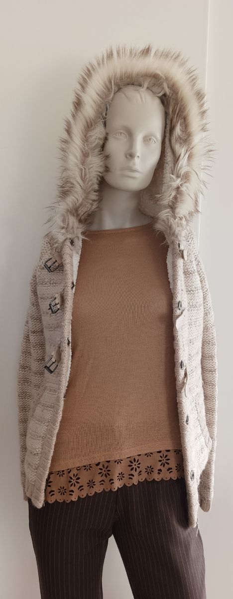 Chaqueta de Borreguito con capucha