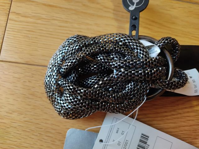 Cinturón Stradivarius