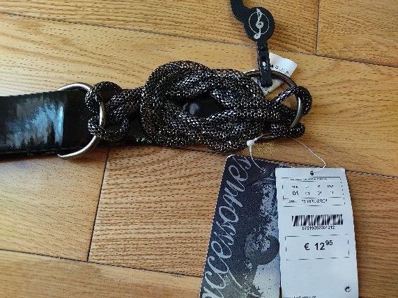 Cinturón Stradivarius