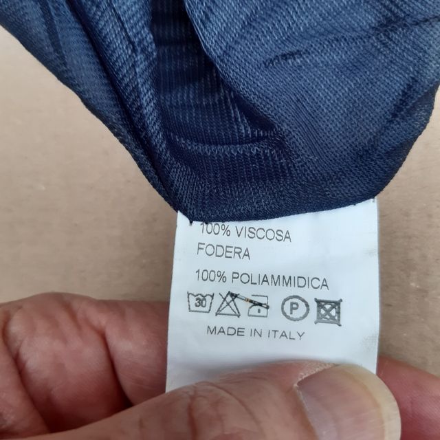 Abito da donna taglia 42