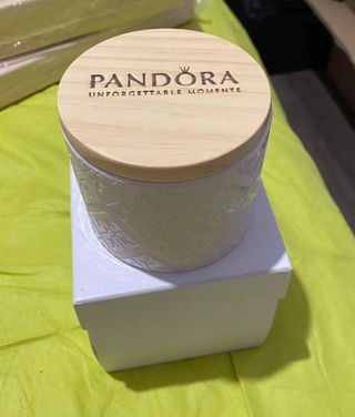 JOYERO PANDORA DE PIEL GRIS