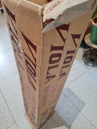 Trípode antiguo profesional viola