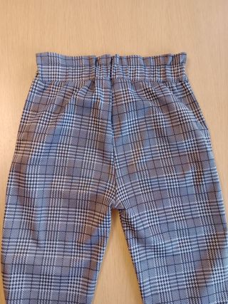 Pantaloni donna, taglia S/M.