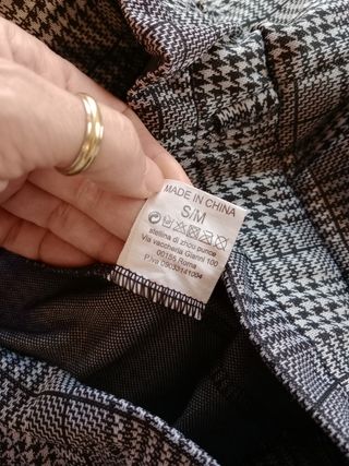 Pantaloni donna, taglia S/M.