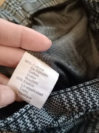 Pantaloni donna, taglia S/M.