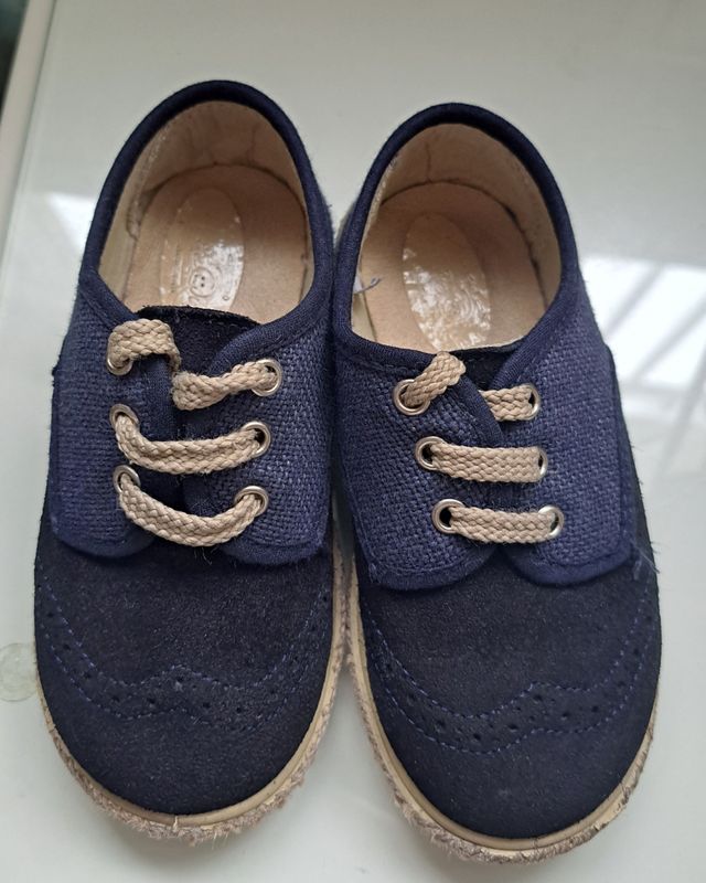 Zapatos niño T24