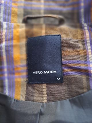Trench / Gabardina Vero Moda