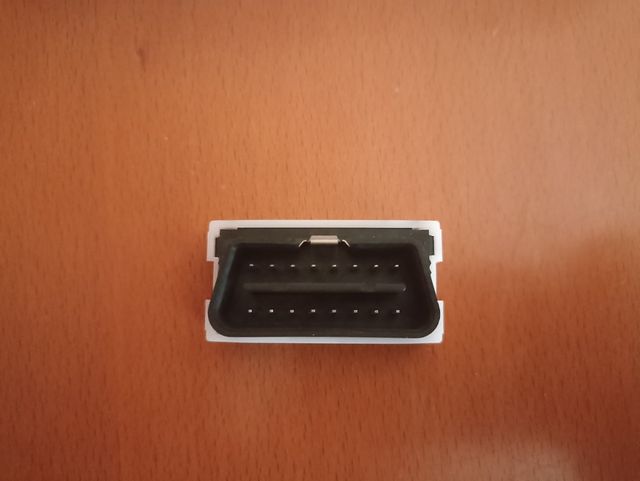 Data Plug Volkswagen