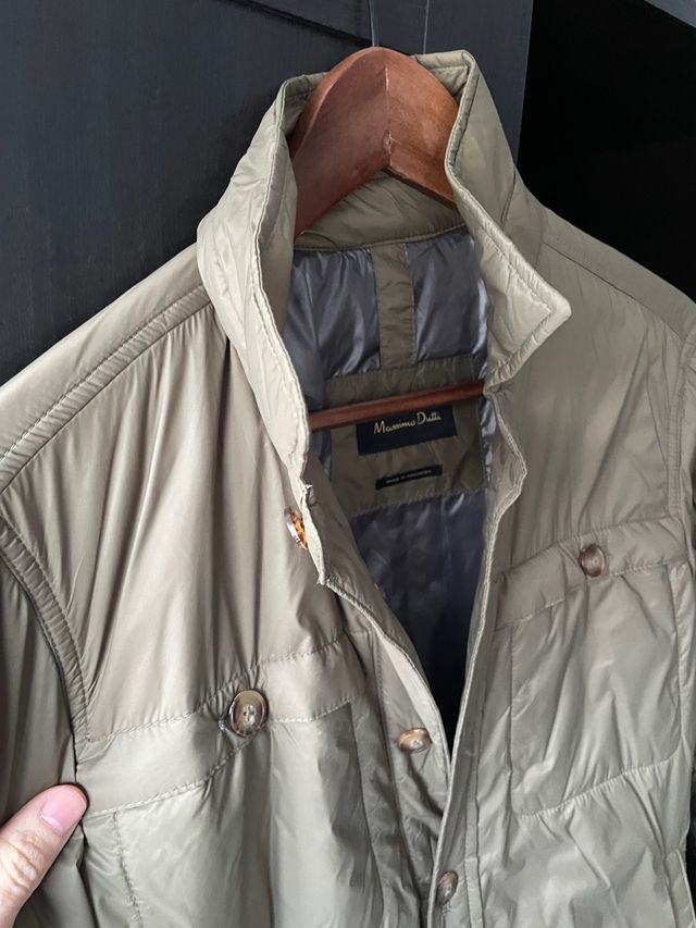 Abrigo Cazadora impermeable Massimo Dutti camel