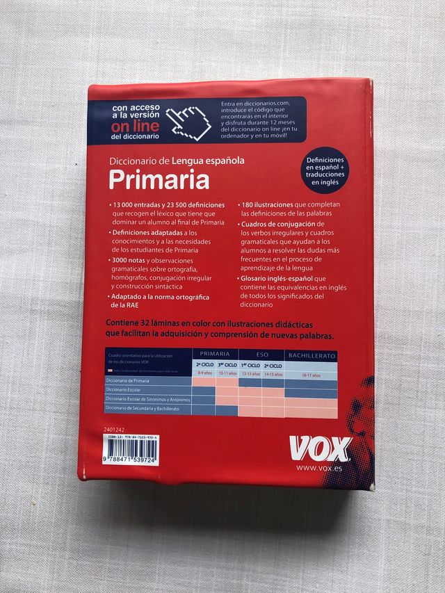 Diccionario lengua española ISBN:978-84-7153-972-4