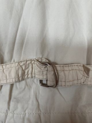 gabardina caramelo con forro extraíble