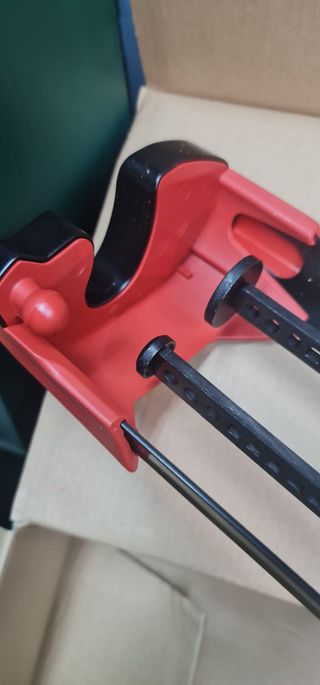 APLICADOR DE ADHESIVO A BATERÍA HDE 500-A22 HILTI