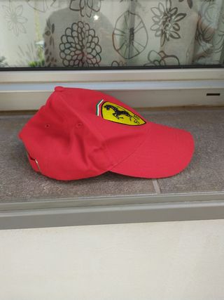 Gorra original Ferrari