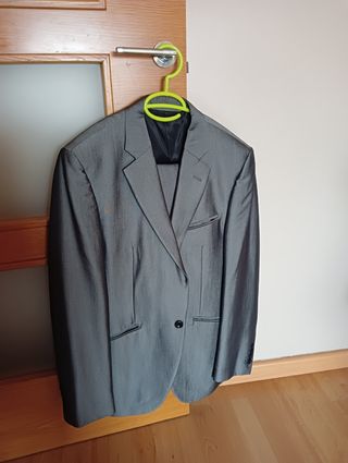 traje hombre+corbata