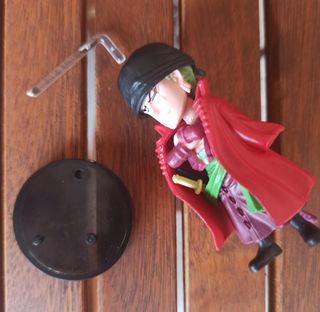 FIGURA ANIME : ZORO ( SERIE : ONE PIECE )