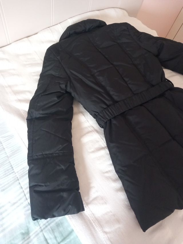 Plumífero entallado