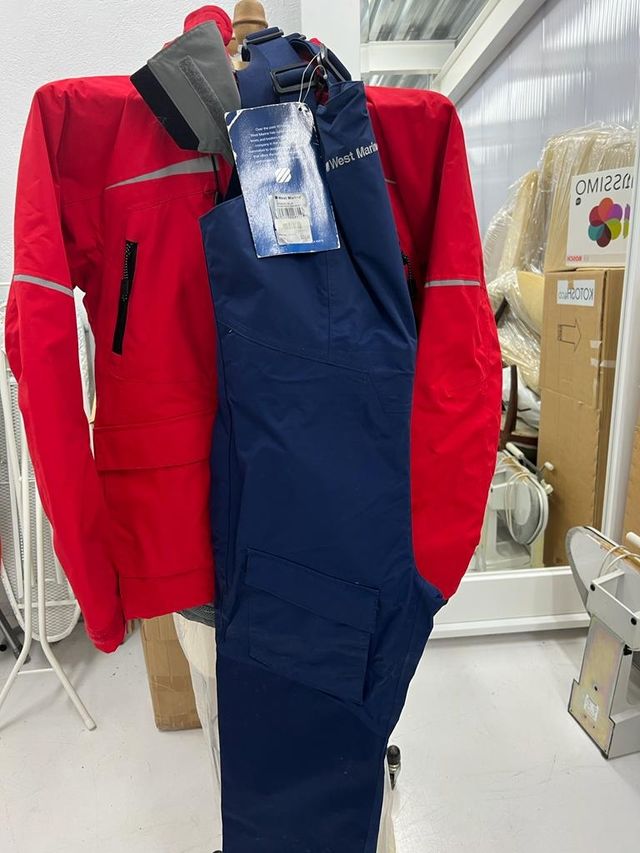 Traje transeonica mujer