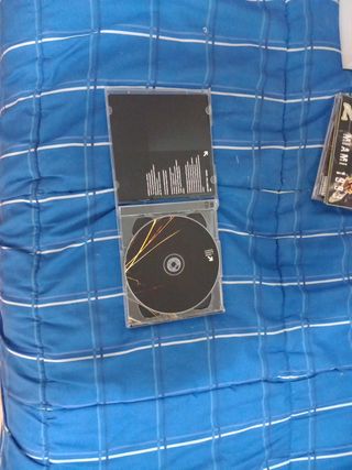 Cd de MUSE. Hullabaloo (directo)