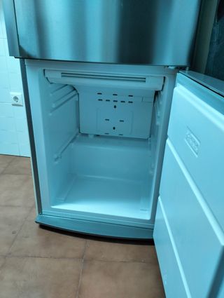 Cajón de congelador frigorífico Electrolux