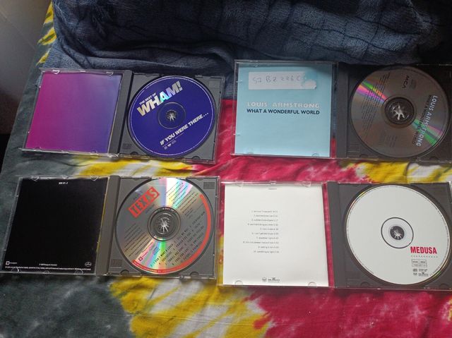 CDs de música variados